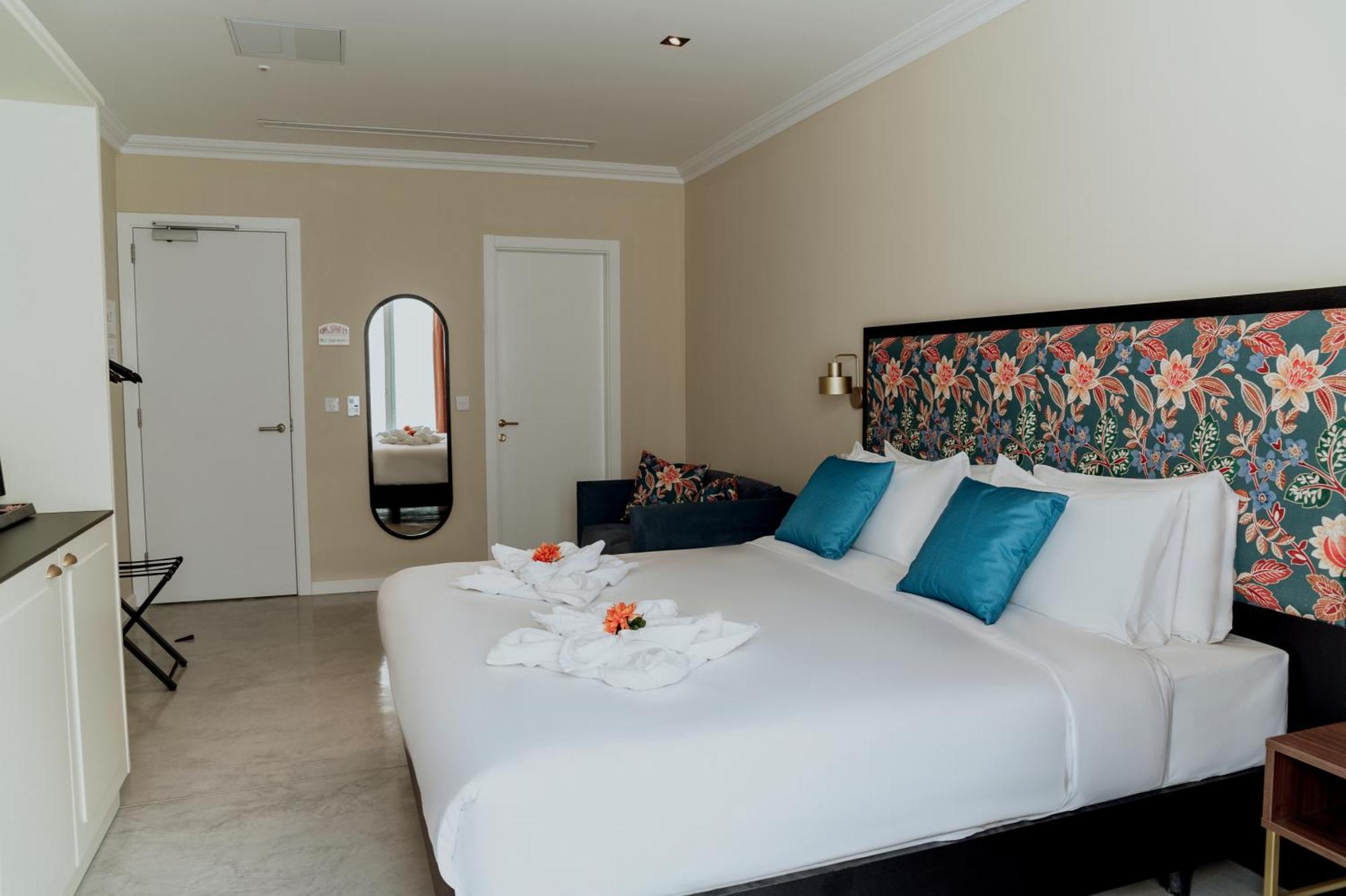 King Charles Hotel Valletta Exterior photo