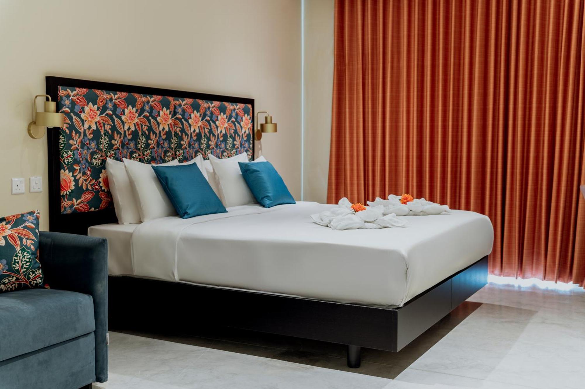 King Charles Hotel Valletta Exterior photo