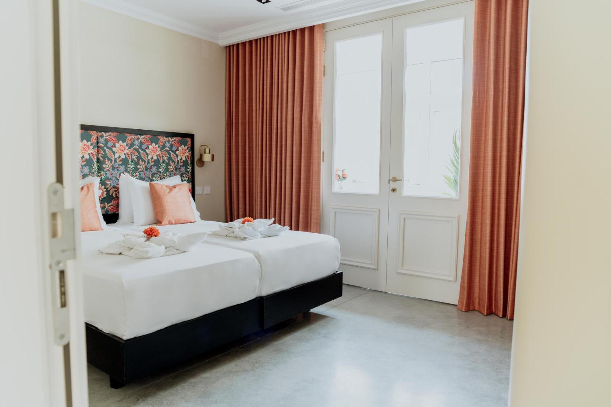 King Charles Hotel Valletta Exterior photo