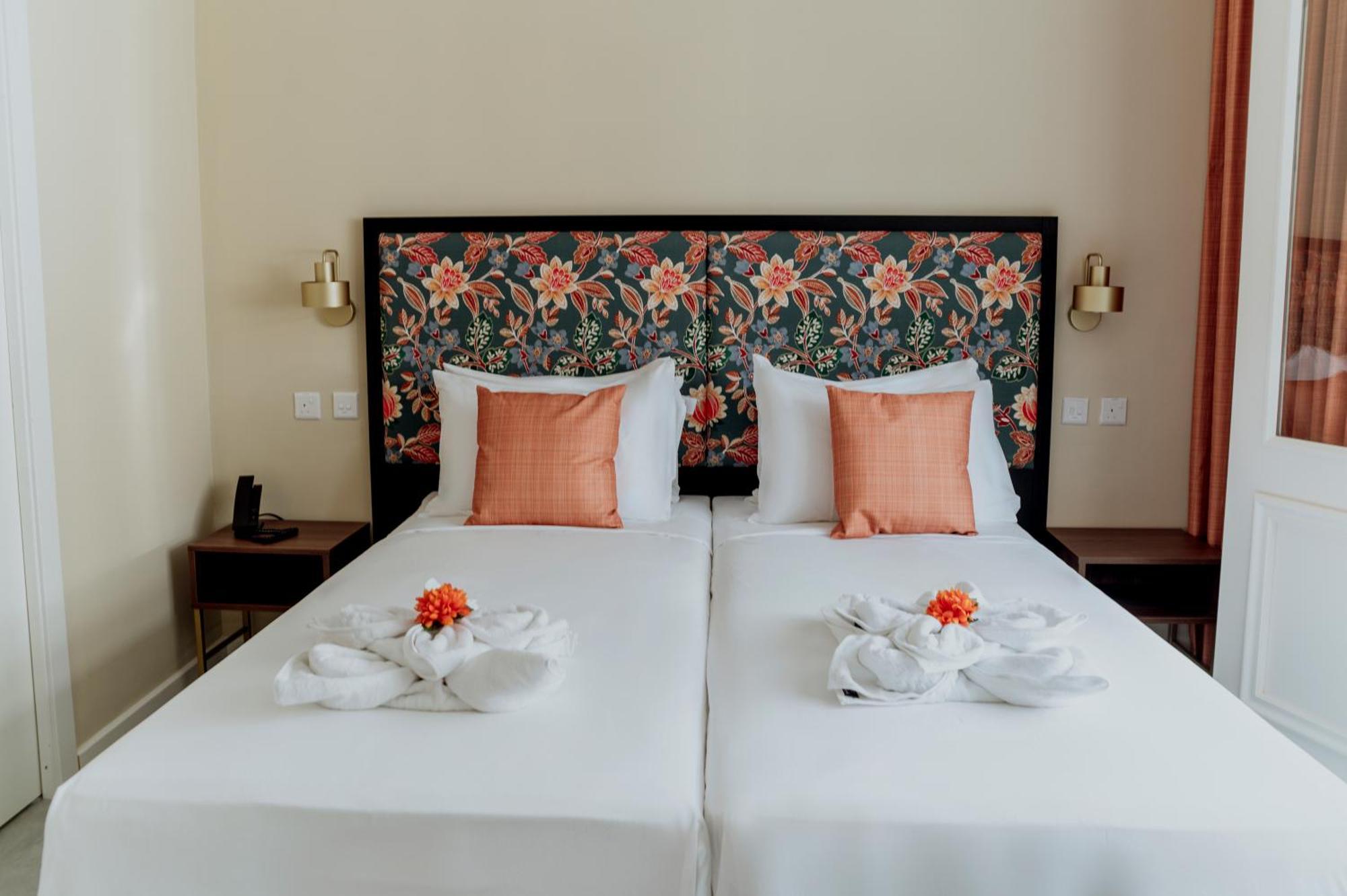 King Charles Hotel Valletta Exterior photo