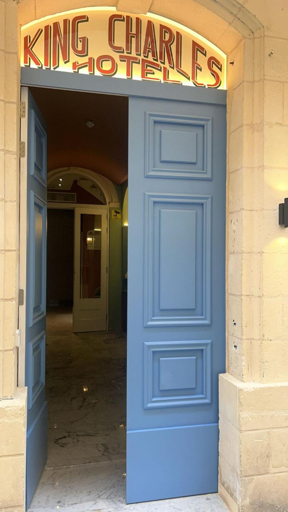 King Charles Hotel Valletta Exterior photo